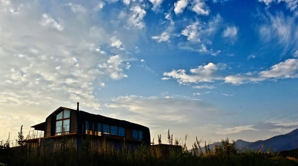 Awards and Honors image of Prof. Yue Kuo.